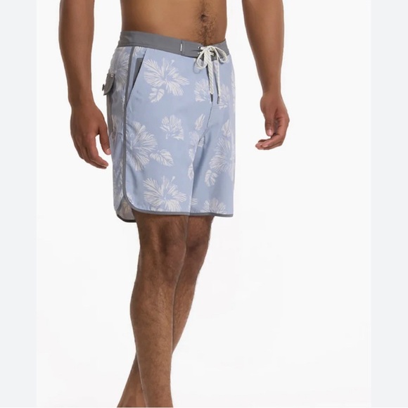 Vuori Cruise Boardshorts Light Cloud Kona - Picture 1 of 4